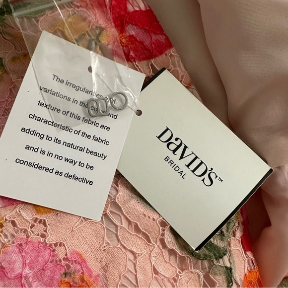 NWT David Bridal - Spring Floral Pattern A Line Lace Mini Dress Women Sz 2 - Picture 11 of 13